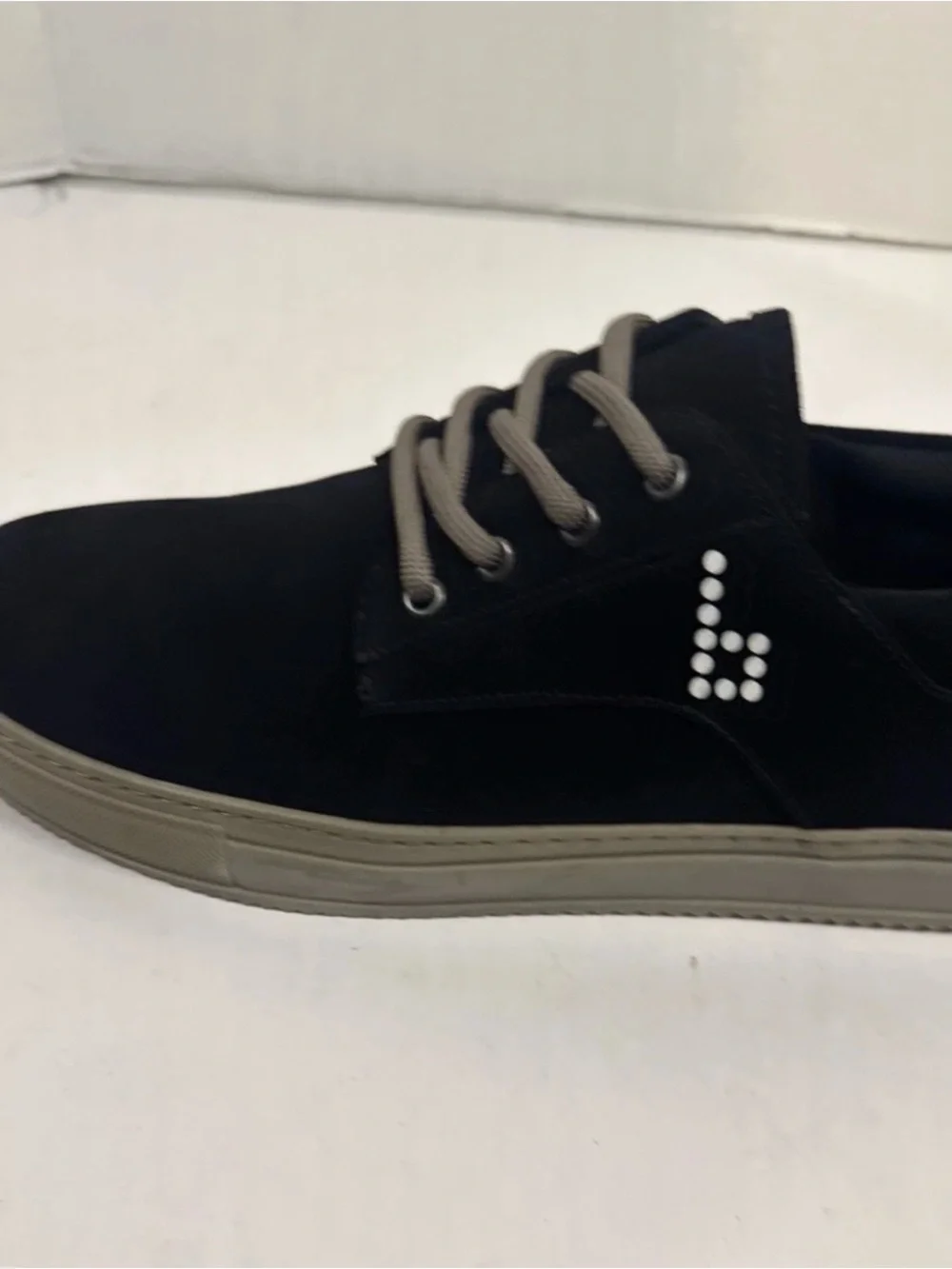 HUF men size 9.5 HUFNAGEL PRO Skateboarding Shoes Black Suede Sneaker never worn